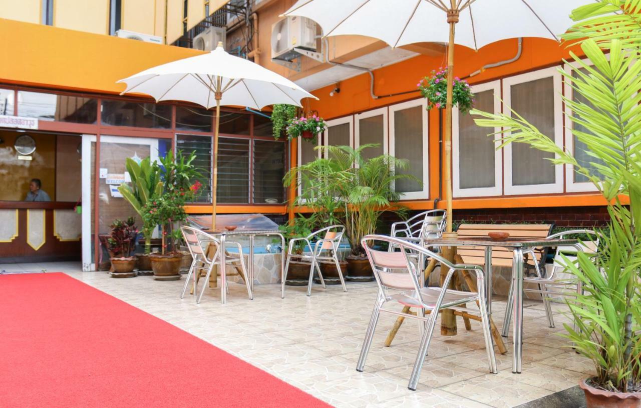 Nakornping Hotel Bangkok Exterior photo